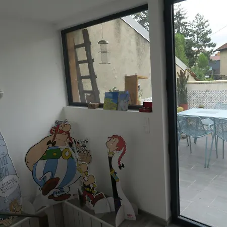 Le 12 Bed & Breakfast 3*