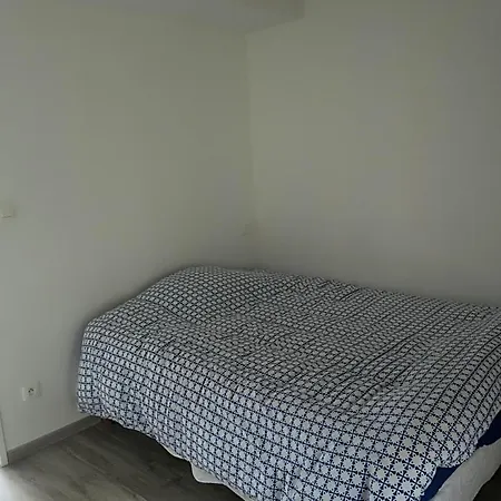 Le 12 Bed & Breakfast